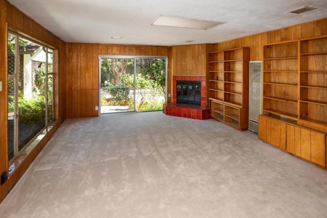 Image 11 of 37 For 800 Loyola Drive