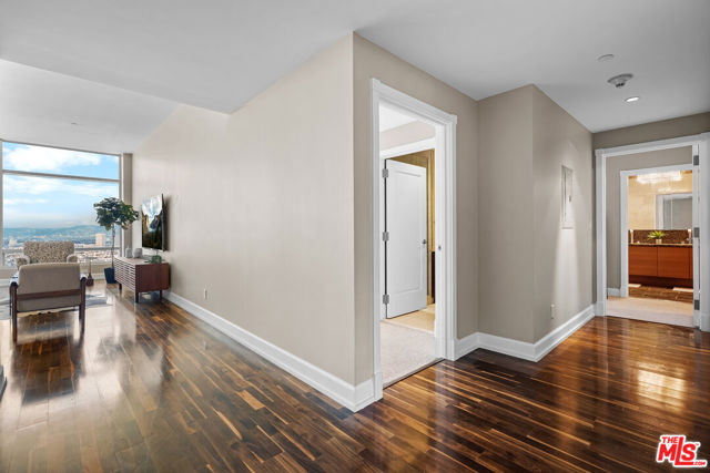 900 W Olympic Boulevard, Los Angeles CA: https://media.crmls.org/mediaz/a8b6efc2-ef83-47f2-9687-94f5bb108f21.jpg