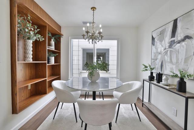 7725 Geary Boulevard, San Francisco CA: https://media.crmls.org/mediaz/a8b720bf-9bb9-4087-b49a-643ff50dee9f.jpg