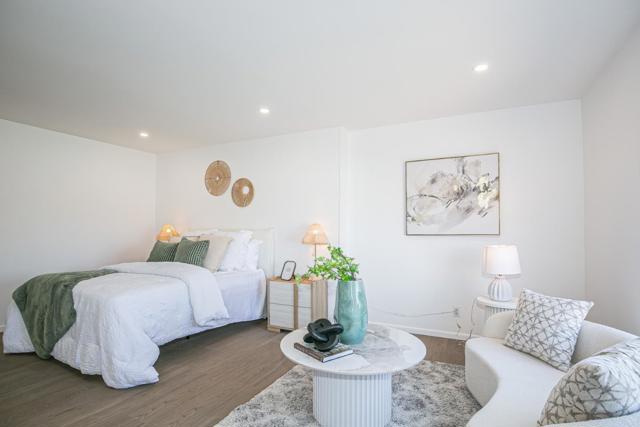 224 Shields Street, San Francisco CA: https://media.crmls.org/mediaz/a8b81a2a-ee66-48ad-90a5-793b8147dd84.jpg