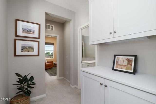 190 Chickasaw Street, Ventura CA: https://media.crmls.org/mediaz/a8b861bf-1567-49c1-a0d8-6d0e1ed78002.jpg