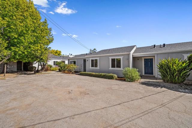 3268 Mission Drive, Santa Cruz CA: https://media.crmls.org/mediaz/a8b8e3b5-85a2-46e7-a655-e593e4e87f0d.jpg