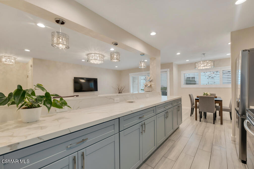 4642 Park Granada #161