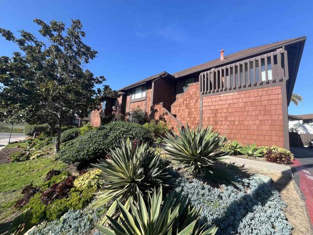 Image 1 of 44 For 2556 Ocean Cove Dr.