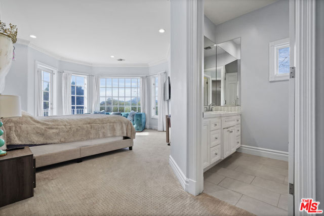 22510 La Quilla Drive, Chatsworth CA: https://media.crmls.org/mediaz/a8bb21b1-57fc-46c0-9bdc-f948f547ae41.jpg