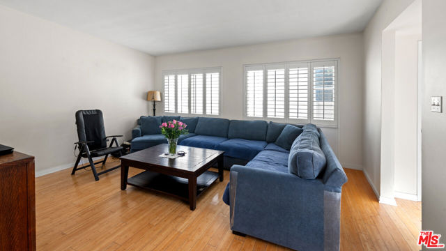 2621 Voorhees Avenue, Redondo Beach, California 90278, 3 Bedrooms Bedrooms, ,2 BathroomsBathrooms,Residential,Sold,Voorhees,25523045
