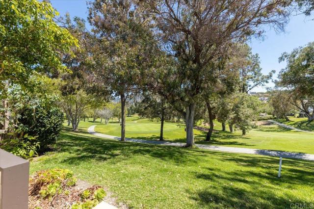 1259 La Casa Drive, San Marcos CA: https://media.crmls.org/mediaz/a8bdc674-02c5-4e06-a2e1-594edf6923a5.jpg