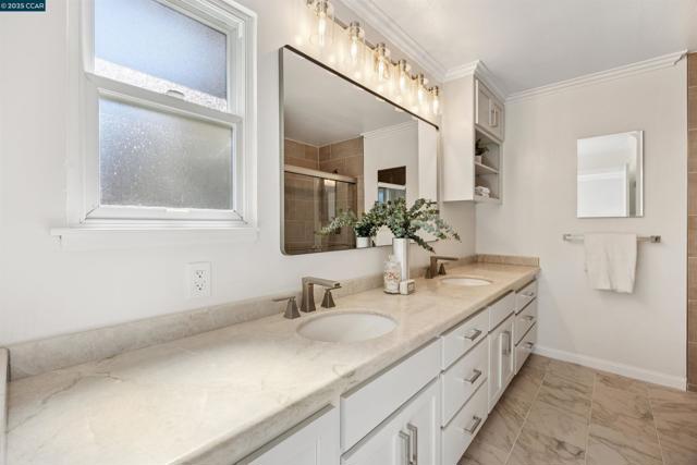 4697 Canary Dr, Pleasanton CA: https://media.crmls.org/mediaz/a8be5454-d53b-4645-a9cb-13974d9eac0c.jpg
