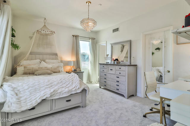 2589 Featherwood Street, Westlake Village CA: https://media.crmls.org/mediaz/a8c0854f-e04b-4817-bf40-73524baa4217.jpg