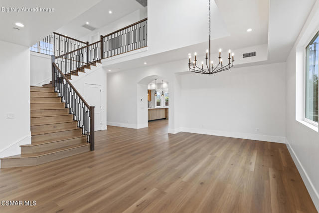 295 Toyon Court, Thousand Oaks CA: https://media.crmls.org/mediaz/a8c0a686-e164-42d3-ba33-50ba23435abf.jpg