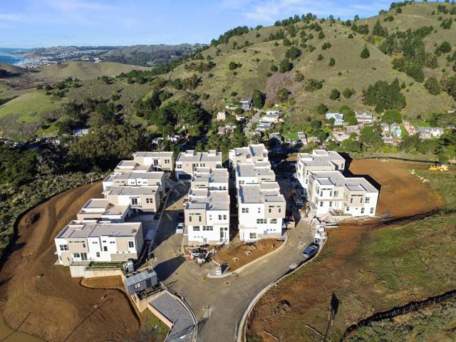 835 Fassler Avenue, Pacifica CA: https://media.crmls.org/mediaz/a8c1d1b3-5357-40a2-9c08-944dcbebfef7.jpg