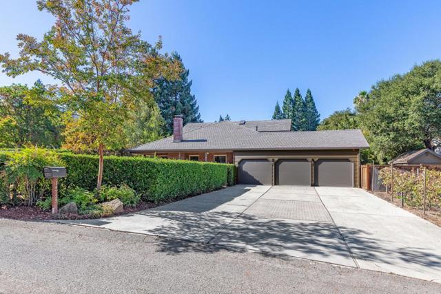 Image 3 of 65 For 14725 Live Oak Lane
