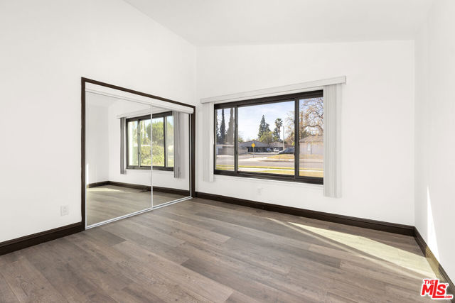 9724 Bothwell Road, Northridge CA: https://media.crmls.org/mediaz/a8c32356-7044-4148-a5ac-9d6badab5b35.jpg