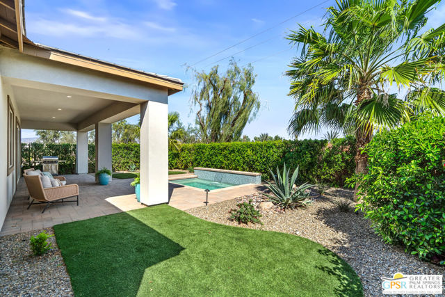 50660 Havasu Falls Drive, Indio CA: https://media.crmls.org/mediaz/a8c32e97-84e6-4460-b276-09b473a65338.jpg