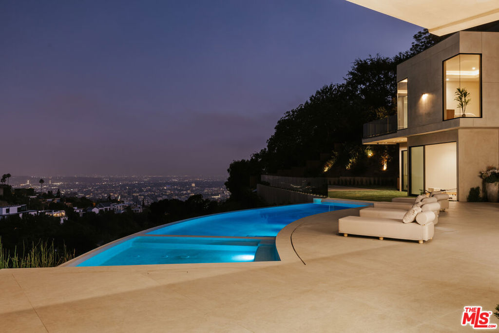 MLS #26855951 image #3