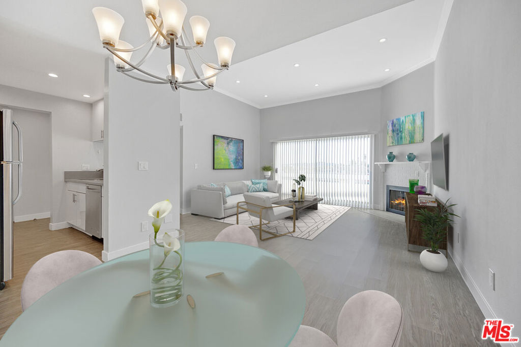 1226 S Shenandoah Street #304