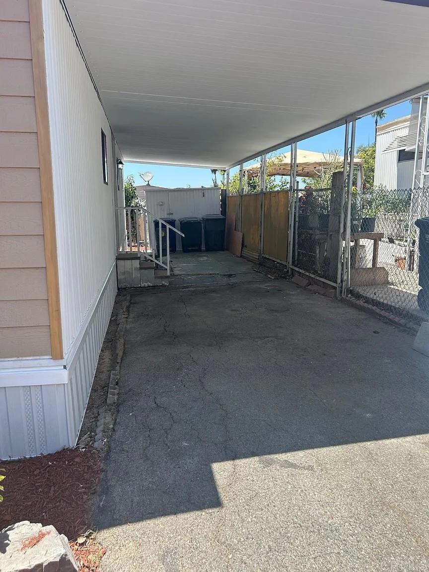 2907 Santa Fe Drive - photo 15