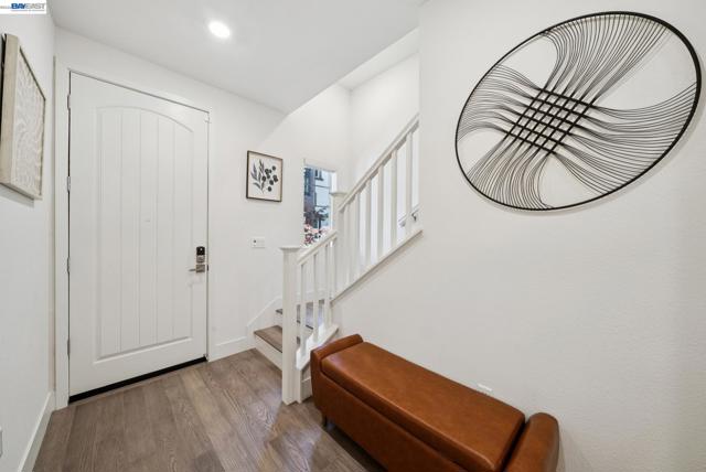 57109 Via Vicenza, San Ramon CA: https://media.crmls.org/mediaz/a8c761c5-b37e-4b32-8213-11a459b5330e.jpg