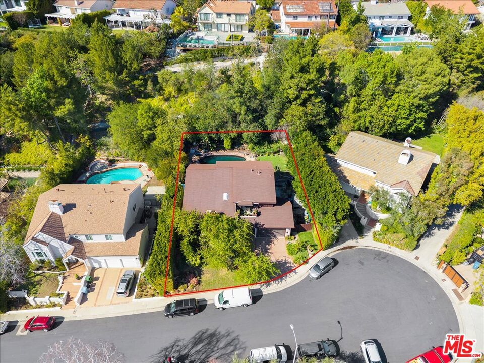 MLS #25577997 img 31