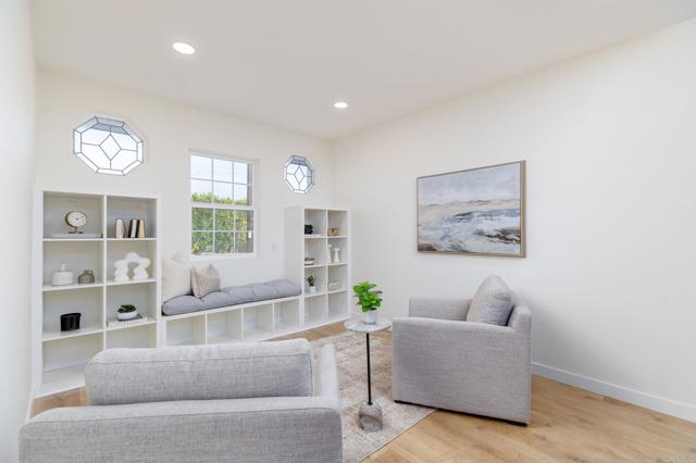 Detail Gallery Image 19 of 38 For 1674 Evergreen St, Point Loma,  CA 92106 - 3 Beds | 2 Baths