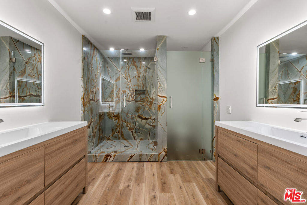 MLS #26655829 image #2