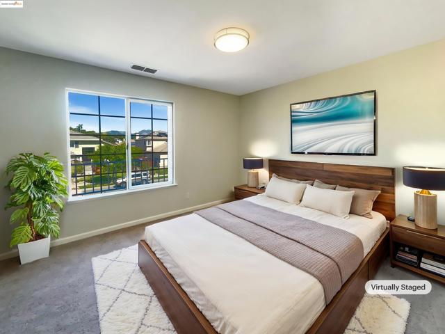 5214 Pavilion Ct, Fairfield CA: https://media.crmls.org/mediaz/a8cda757-01b3-4c50-a9d8-fd0d19e1e325.jpg