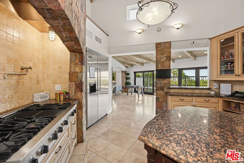 Thumbnail 22