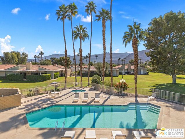 72485 Roxbury Drive, Rancho Mirage