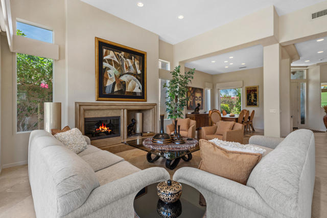 263 Desert Holly Drive, Palm Desert, CA 92211