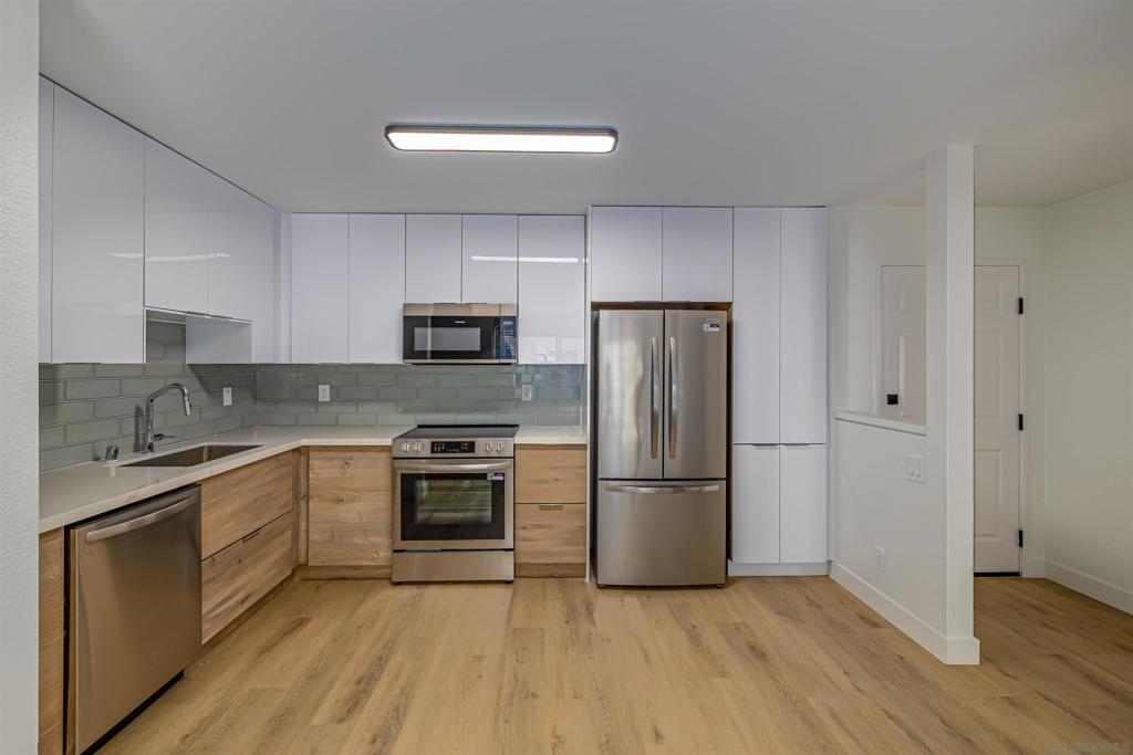 3020 Cowley Way - photo 5