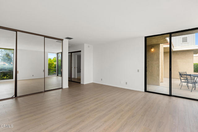 72460 Rodeo Way, Rancho Mirage CA: https://media.crmls.org/mediaz/a8d2817f-0572-440d-9881-04c3f25d2108.jpg