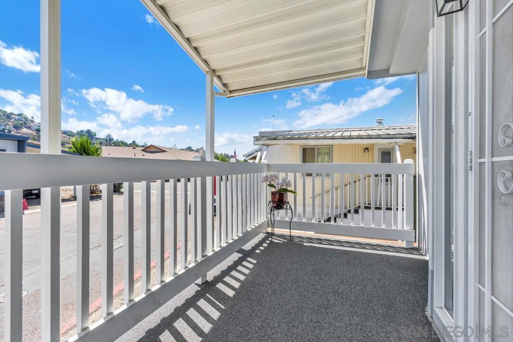 MLS #250039020SD image #24