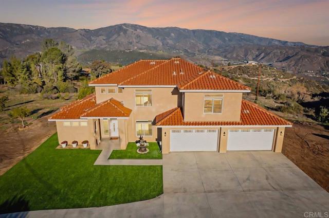 31223 Pauma Heights Road, Valley Center CA: https://media.crmls.org/mediaz/a8d2c48c-653f-4f3c-b43c-3c4fad3bcd3a.jpg