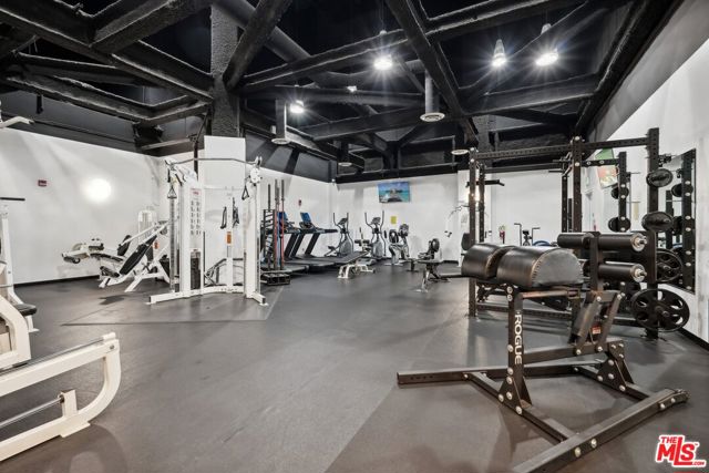 1100 Wilshire Boulevard, Los Angeles CA: https://media.crmls.org/mediaz/a8d4bca0-a42e-45f1-8be0-b7721d435850.jpg