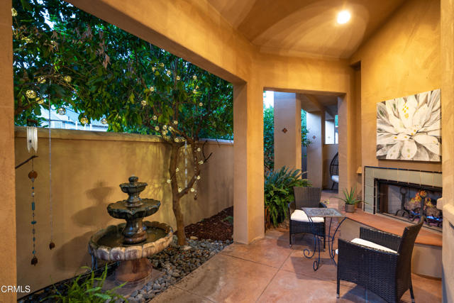 212 S Montgomery Street, Ojai CA: https://media.crmls.org/mediaz/a8d4beaf-e628-4380-95a5-750006dd43ce.jpg