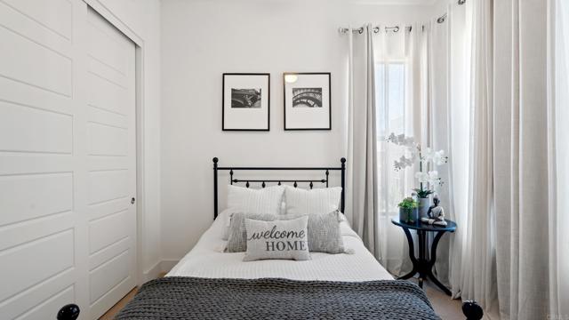 8536 Aspect Drive, San Diego CA: https://media.crmls.org/mediaz/a8d699bb-619e-4c38-97f1-6445b39cd1fd.jpg