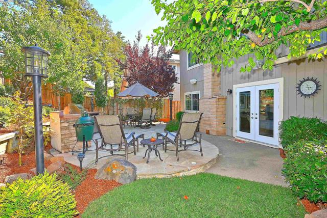 7653 Turquoise St, Dublin CA: https://media.crmls.org/mediaz/a8d7076e-2b00-493b-bbee-c3f1c55788ff.jpg