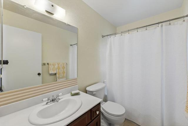 486 Cloudview Drive, Watsonville CA: https://media.crmls.org/mediaz/a8d76af4-ffc2-4805-ac83-163fa374a722.jpg