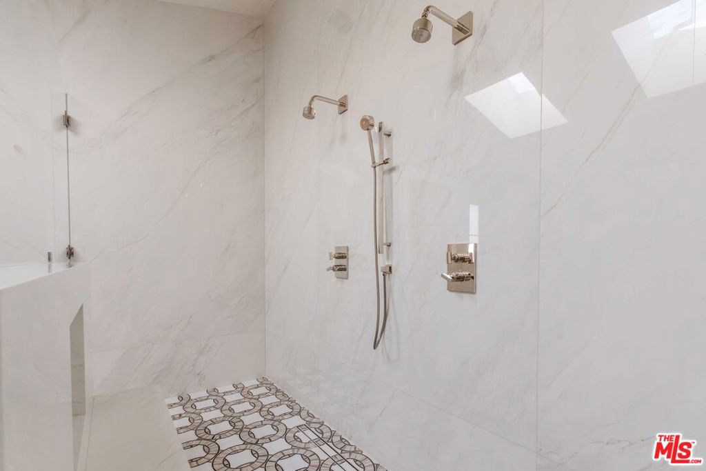MLS #26846323 image #21