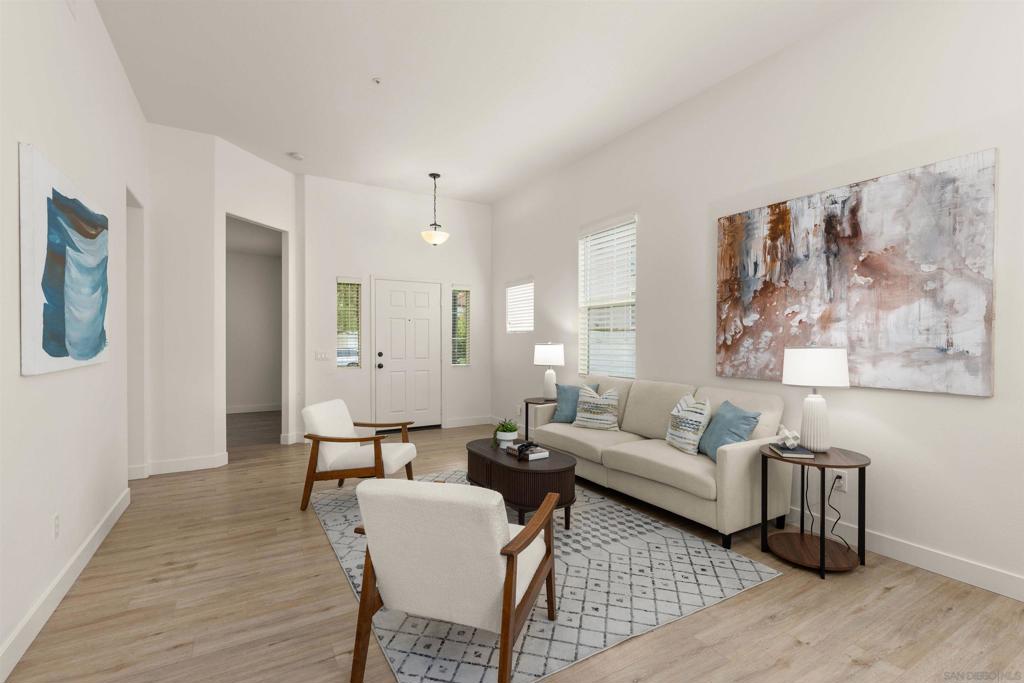 3050 Maplewood - photo 9