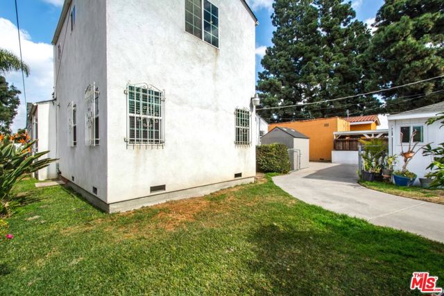 3408 W Martin Luther King Jr Boulevard, Los Angeles CA: https://media.crmls.org/mediaz/a8d89db5-0df0-41eb-befe-3f7dabaad732.jpg