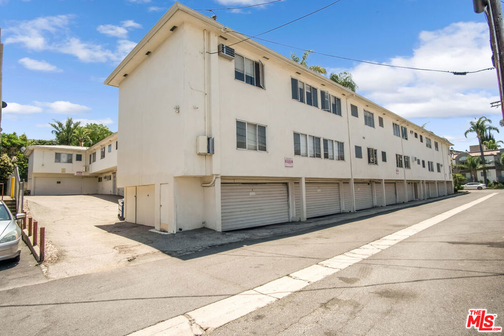 14065 Moorpark StreetSherman Oaks img 6