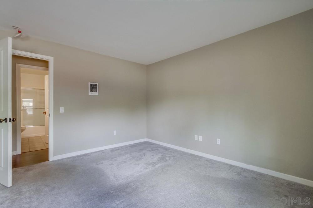 MLS #250039547SD image #26