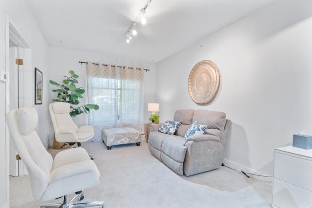 603 Mission Street, Santa Cruz CA: https://media.crmls.org/mediaz/a8dae793-fce6-4819-ae04-d7183faf2043.jpg
