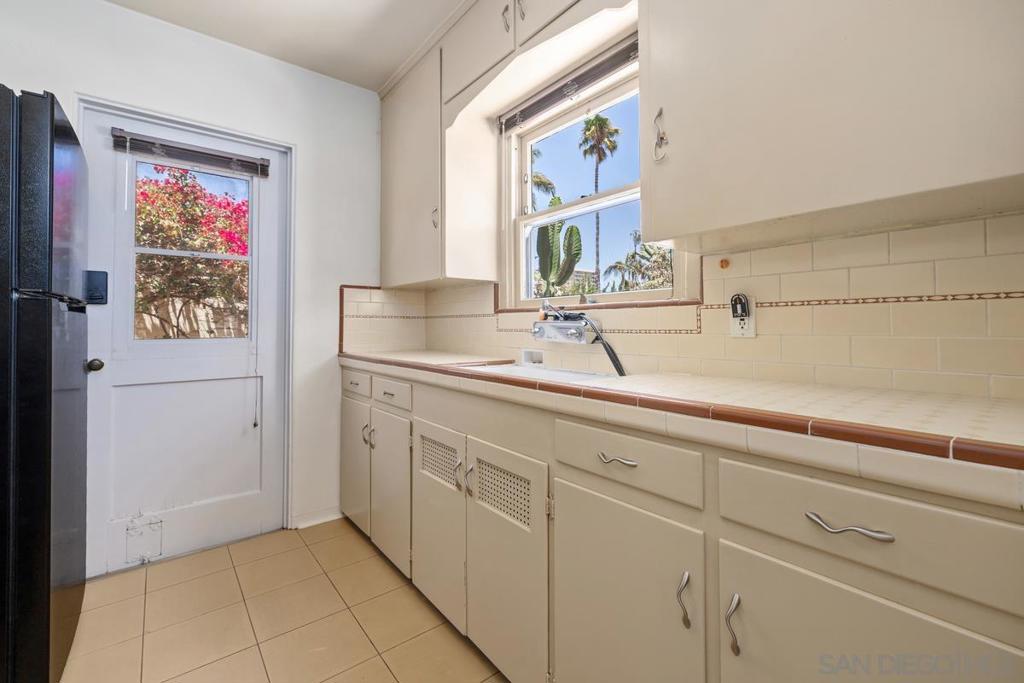 1530 Upas Street - photo 13