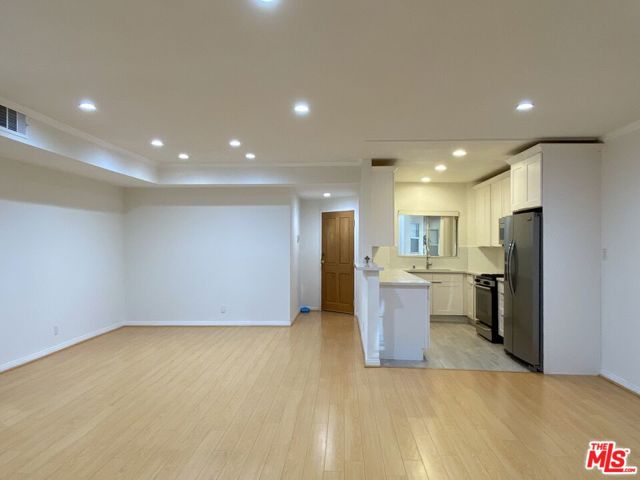 12130 Ohio Ave #103, Los Angeles, CA 90025