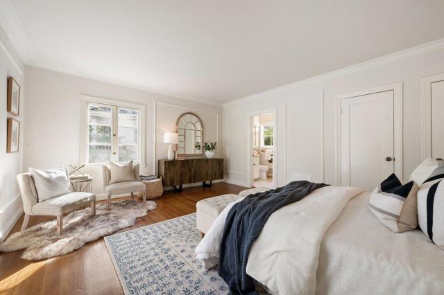 526 W Poplar Avenue, San Mateo CA: https://media.crmls.org/mediaz/a8dcc0d3-105c-4afe-b6ee-6c53de42637a.jpg