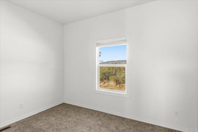 Detail Gallery Image 13 of 43 For 22815 17 Illahee Dr, Alpine,  CA 91901 - 3 Beds | 2/1 Baths
