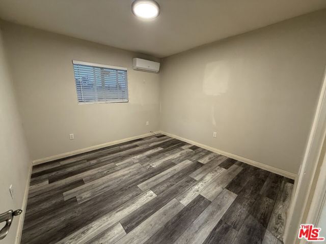 2922 S Budlong Avenue, Los Angeles CA: https://media.crmls.org/mediaz/a8de71af-2237-49f3-bed6-5e85f504cb5d.jpg
