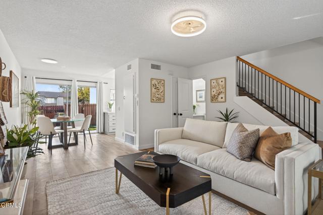 1628 Tapir Circle, Ventura CA: https://media.crmls.org/mediaz/a8df21fc-98af-4c2b-8a74-773ac1ecce4f.jpg